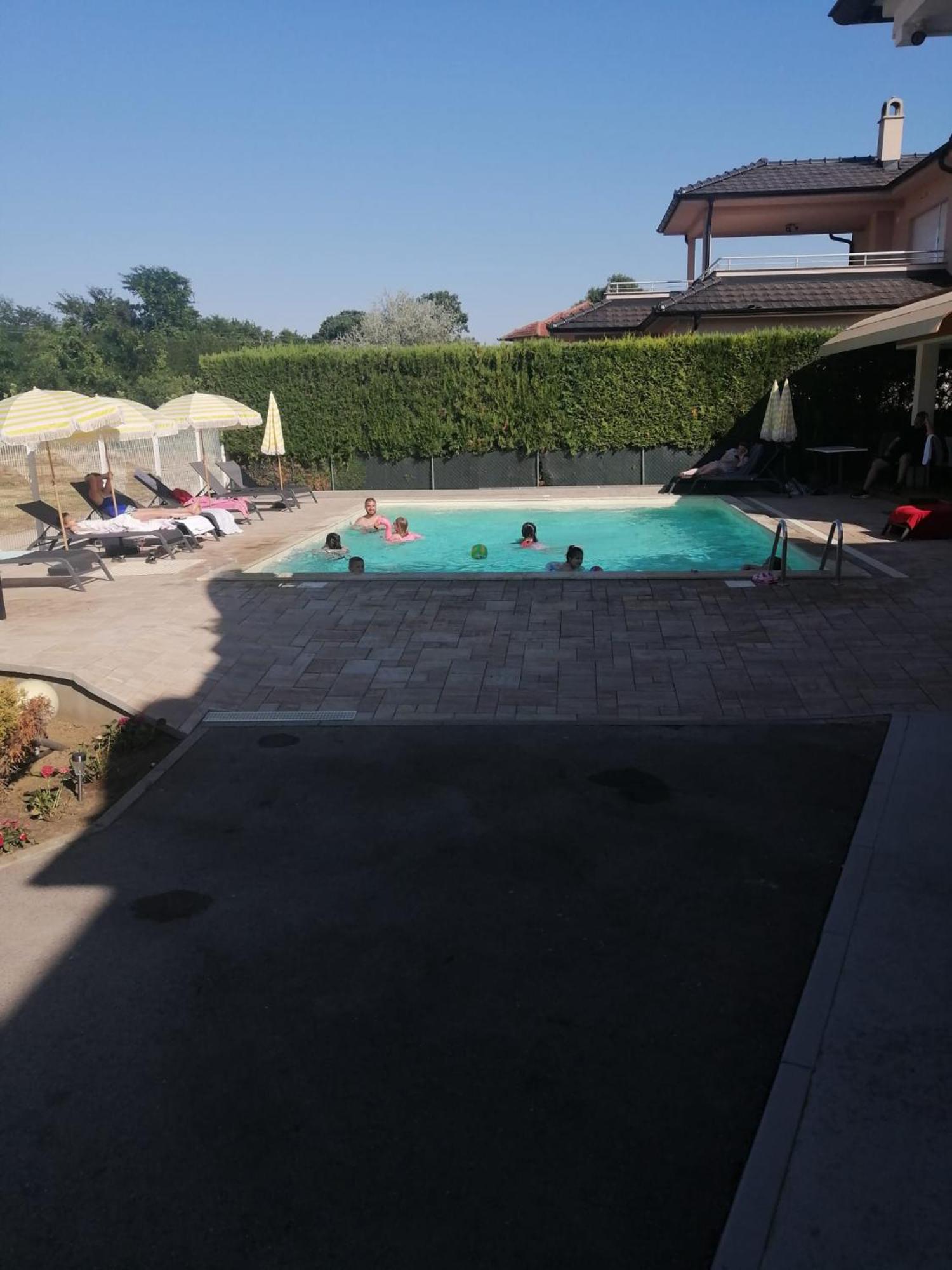 Villa Sobe Milo Veliko Gradište